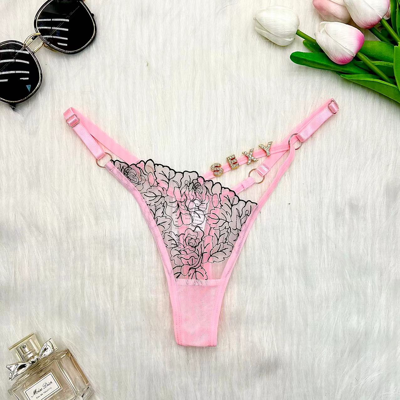 Sexy Personalized Name Thongs  - Body Jewelry Names recension och pris