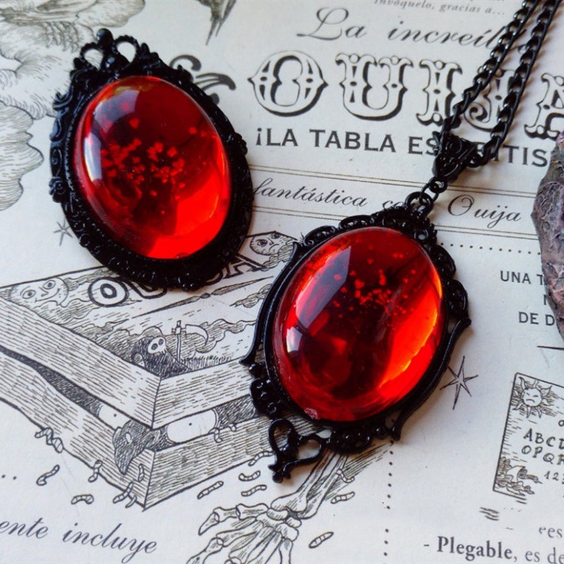 Gothic Stardust Crystal Cameo  - Body Jewelry Necklace recension och pris